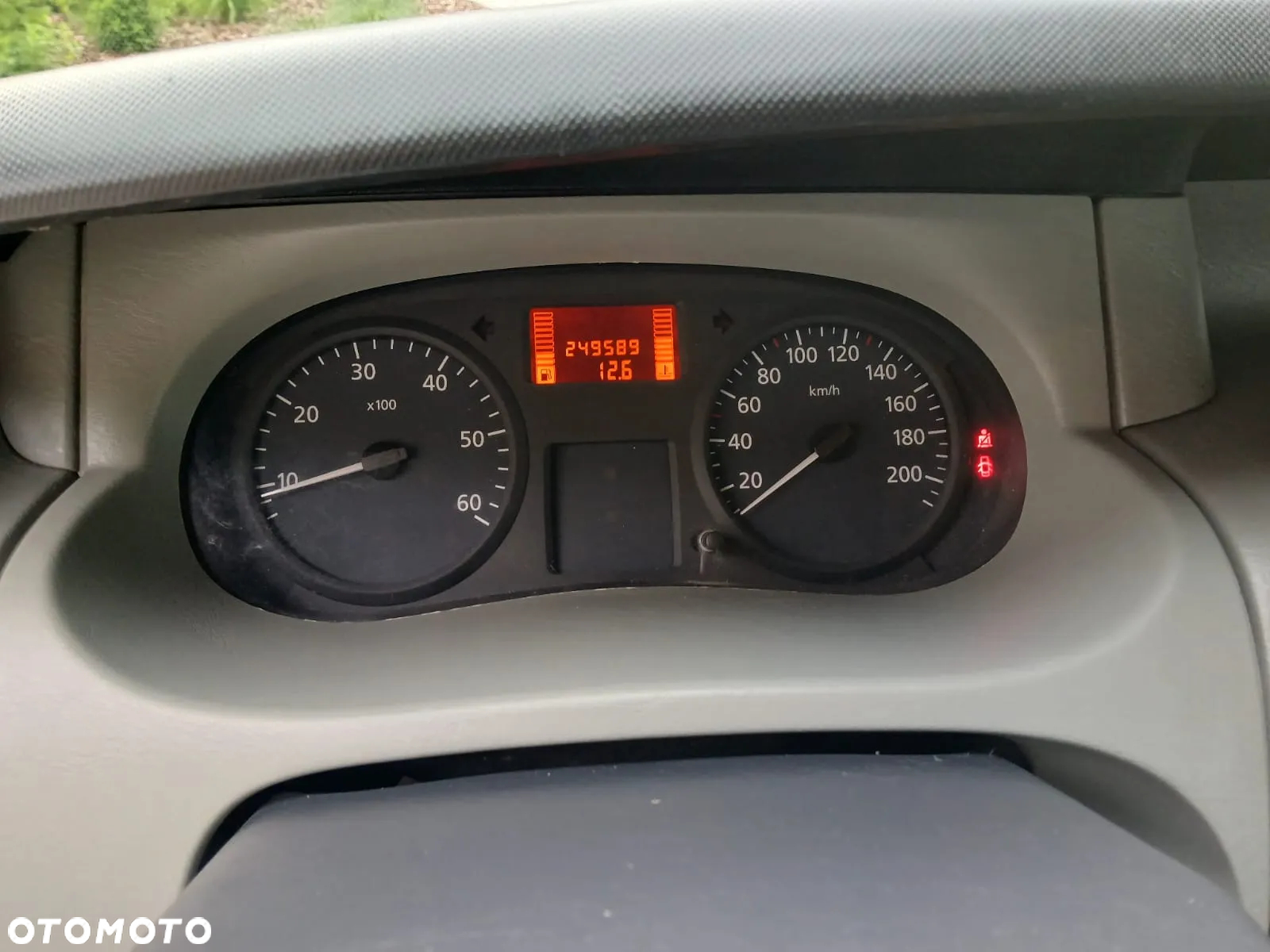 Renault TRAFIC - 31