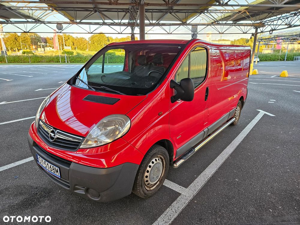 Opel Vivaro - 1