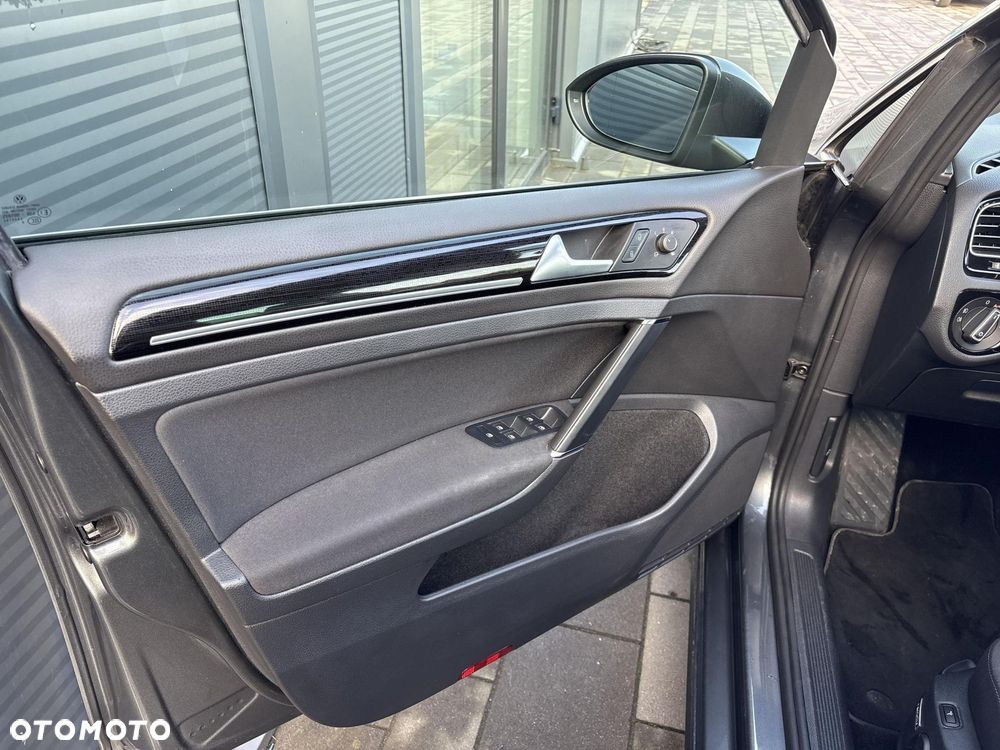 Volkswagen Golf VII 2.0 TDI BMT Highline DSG - 10