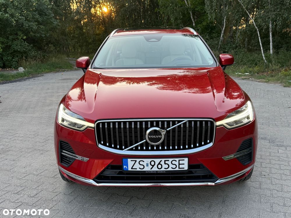 Volvo XC 60 T6 Plug-In Hybrid AWD Inscription - 24