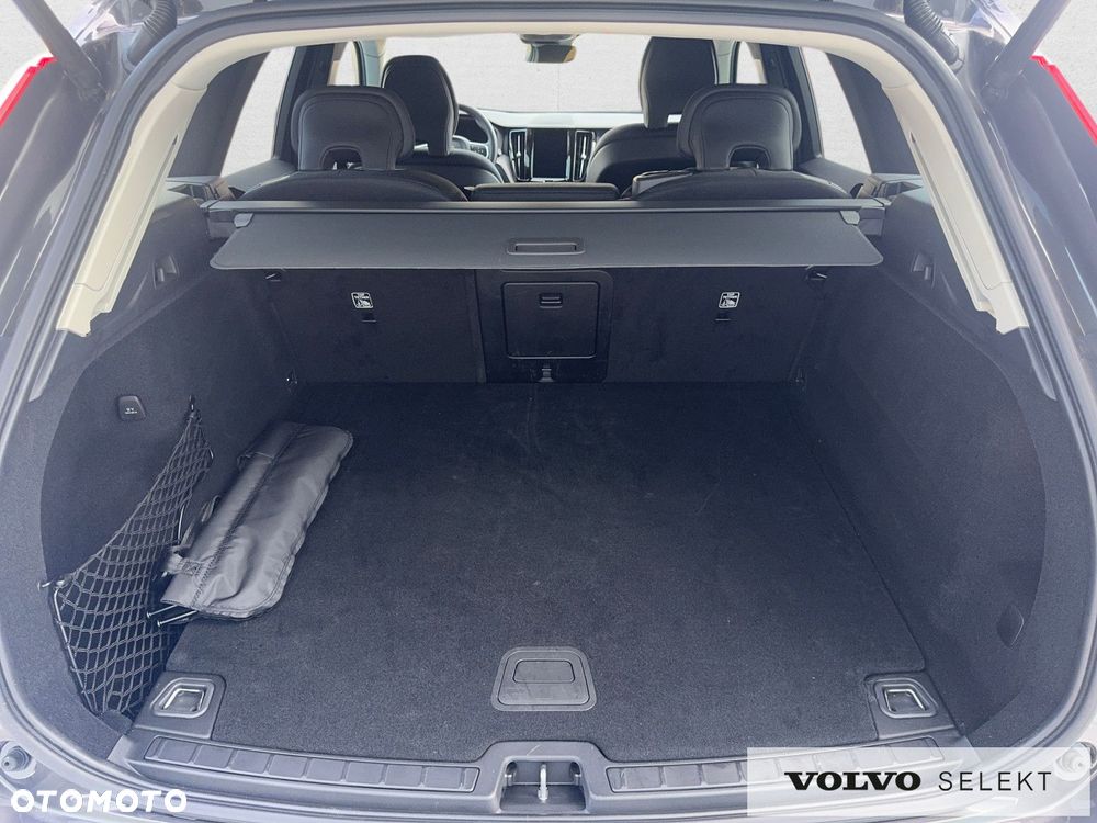 Volvo XC 60 - 22