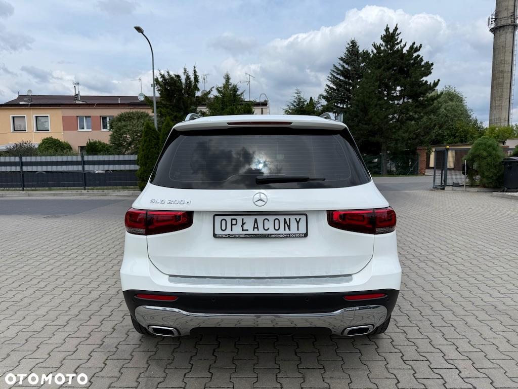 Mercedes-Benz GLB 200 d 8G-DCT - 9