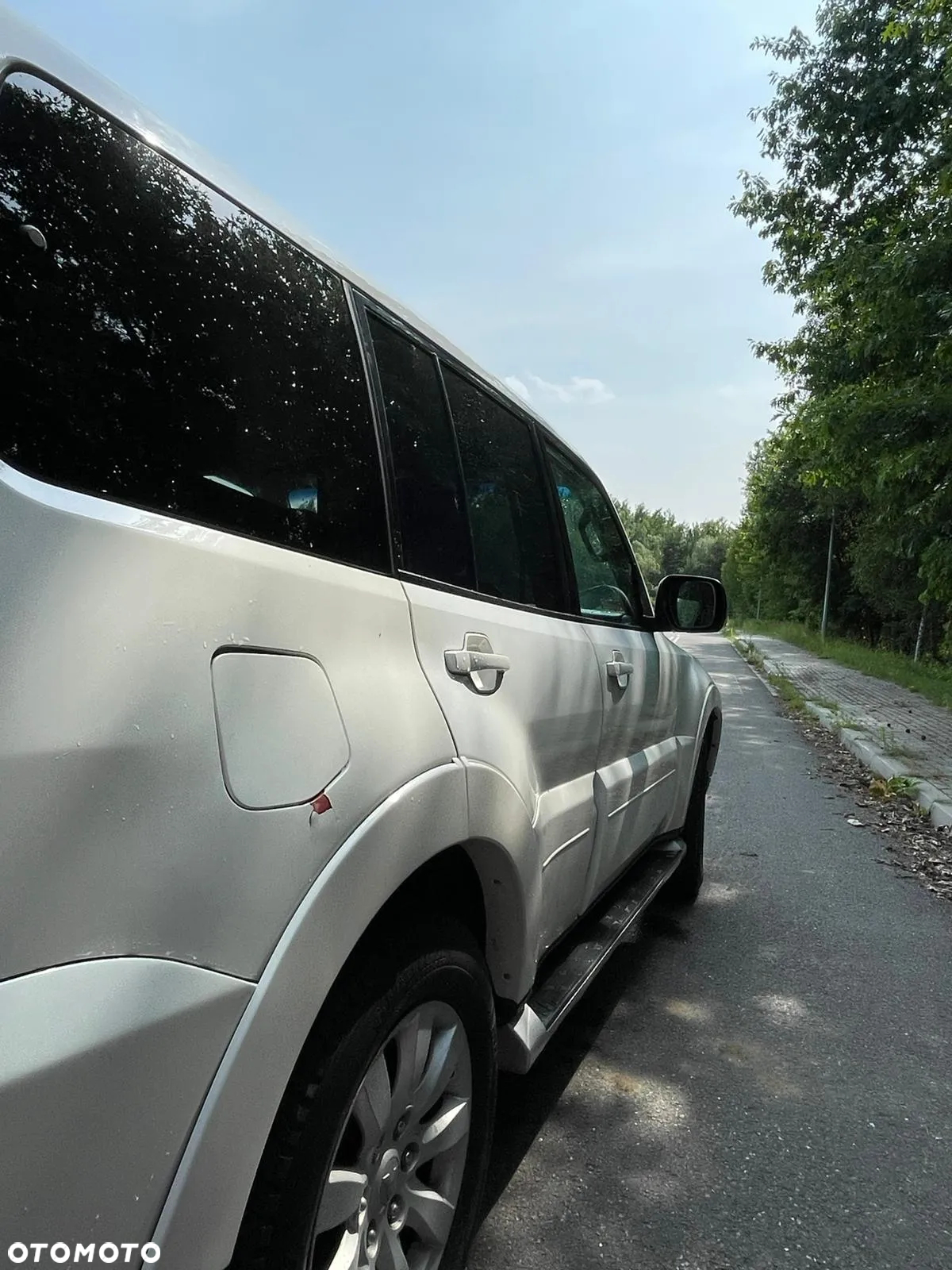 Mitsubishi Pajero - 5