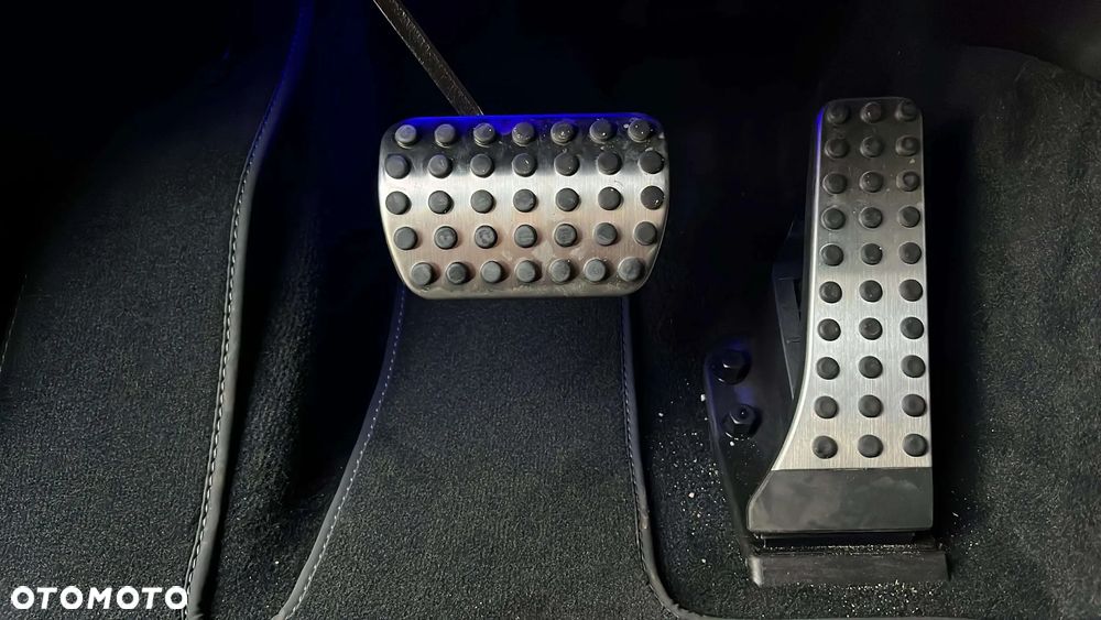 Mercedes-Benz Klasa G AMG 63 - 28