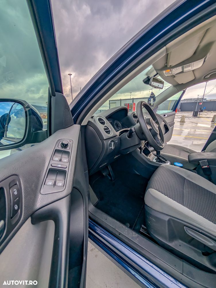 Volkswagen Tiguan 2.0 TDI 4Motion DSG BMT Sport & Style - 8