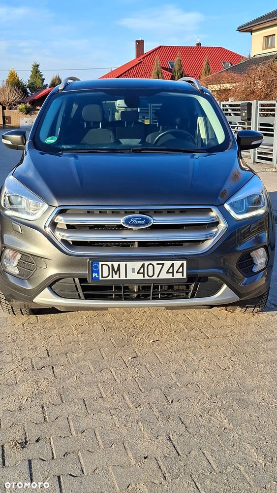 Ford Kuga - 2