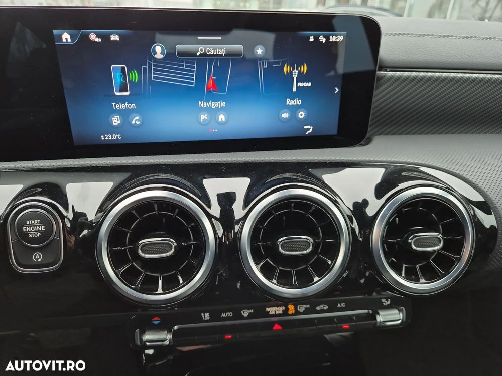 Mercedes-Benz CLA 180 7G-DCT - 14