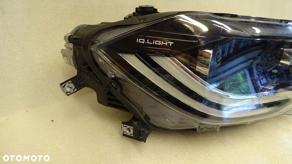 VW POLO IQ LIGHT 2G1 - lampa przednia prawa FULL LED - 3