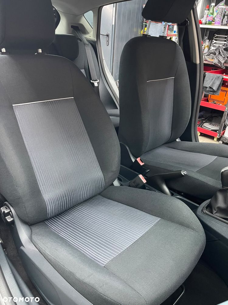 Ford Fiesta 1.25 Viva - 31