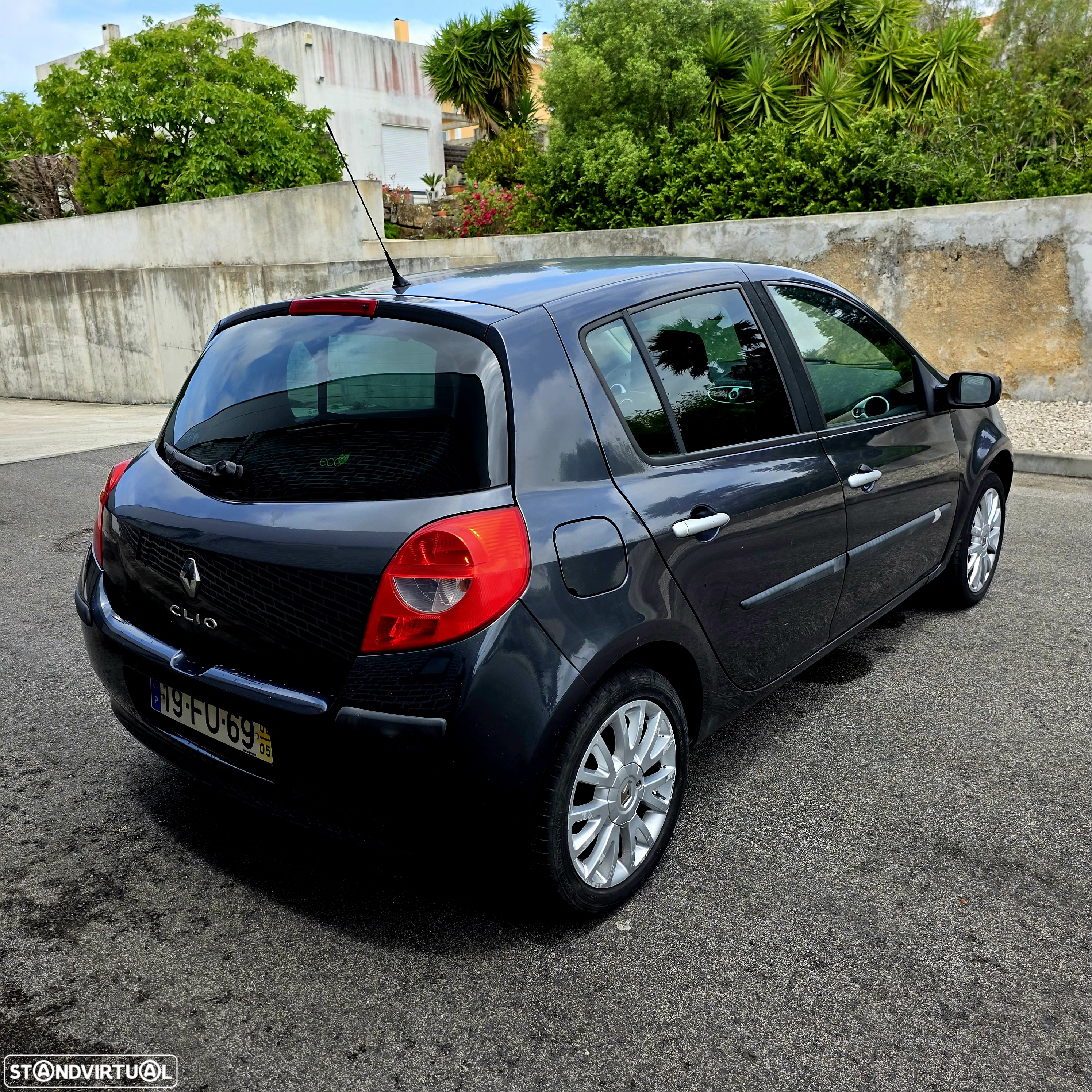 Renault Clio 1.5 dCi Dynamique S - 3