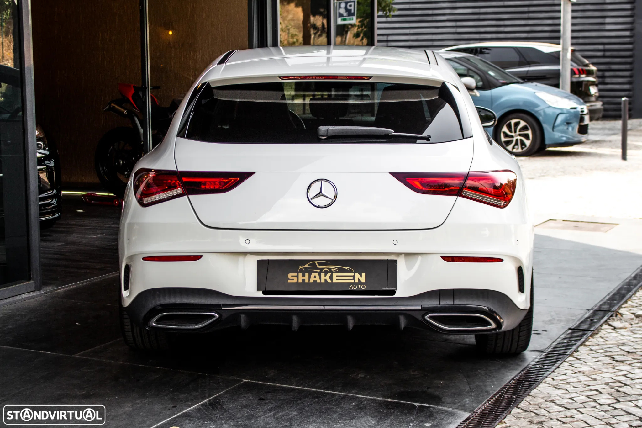 Mercedes-Benz CLA 200 d Shooting Brake AMG Line Aut. - 11