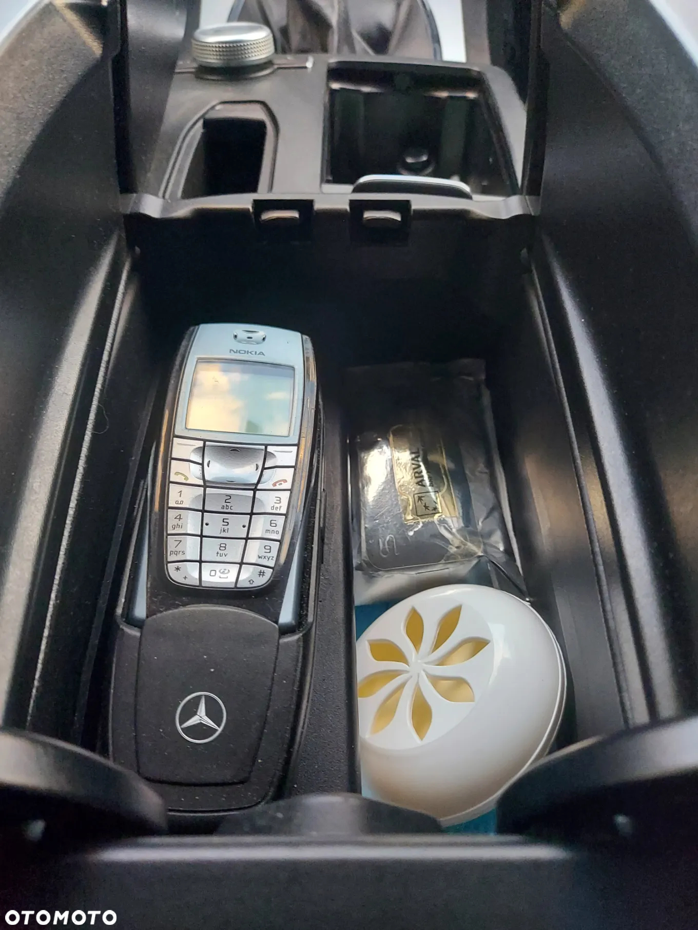 Mercedes-Benz Klasa C 180 T BlueEFFICIENCY Avantgarde - 9