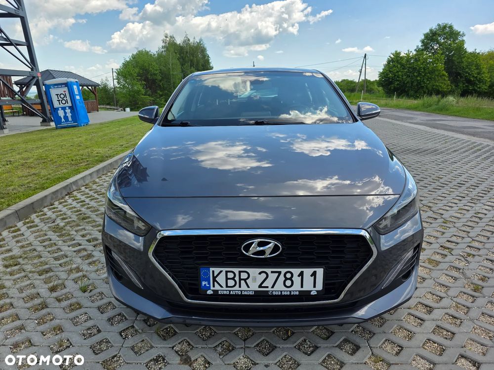 Hyundai i30 1.0 T-GDI Connect & Go - 6