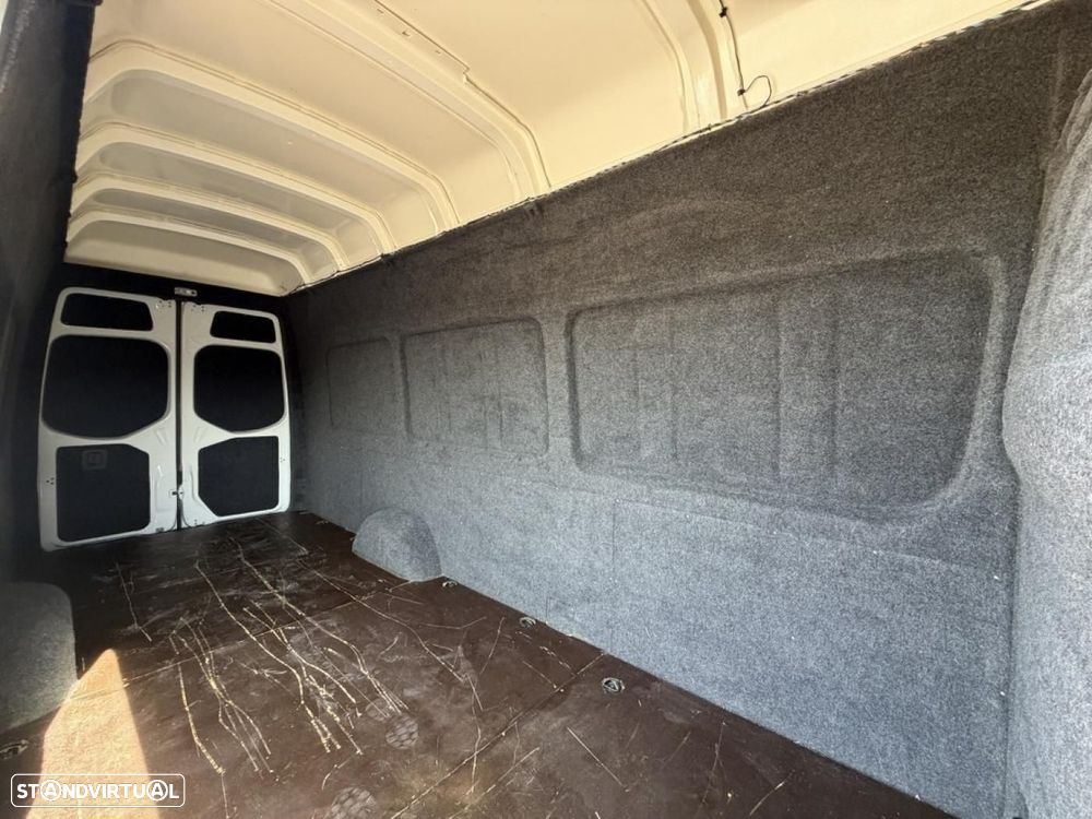 Mercedes-Benz Sprinter (VS30) 317CDi 43L 170cv - 23