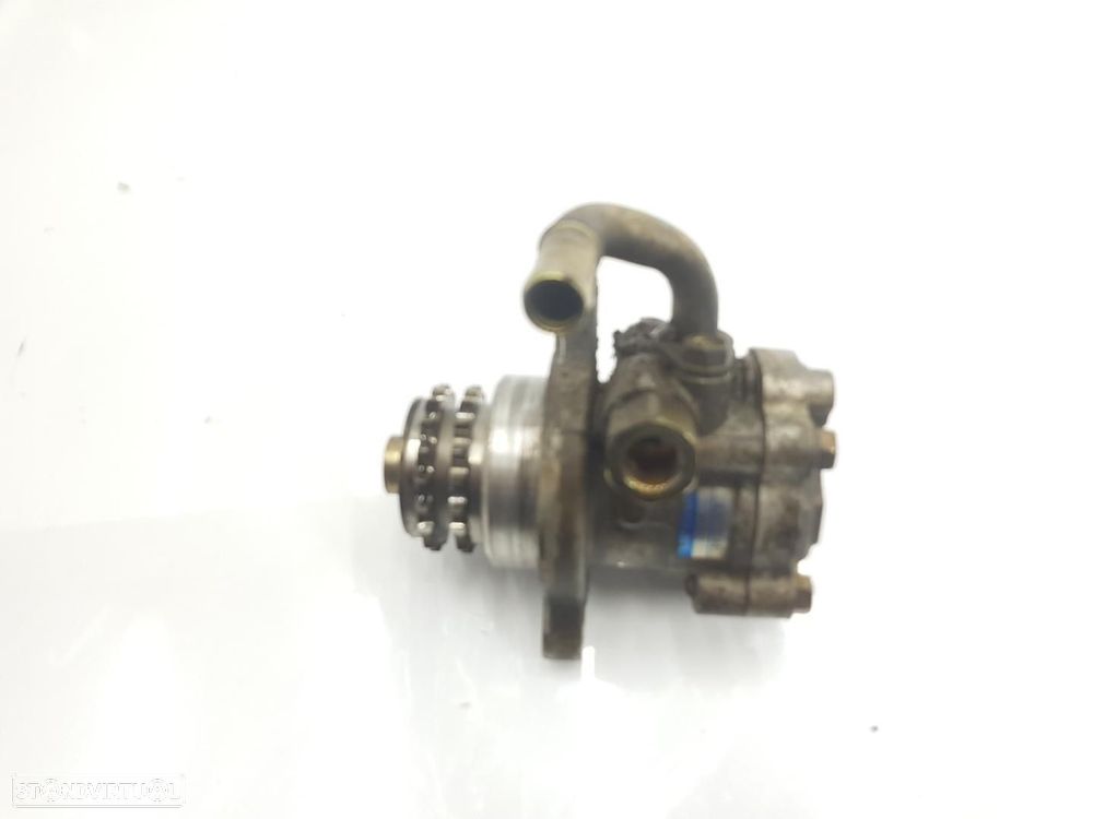 BOMBA DIREÇÃO NISSAN X-TRAIL T30 - 1