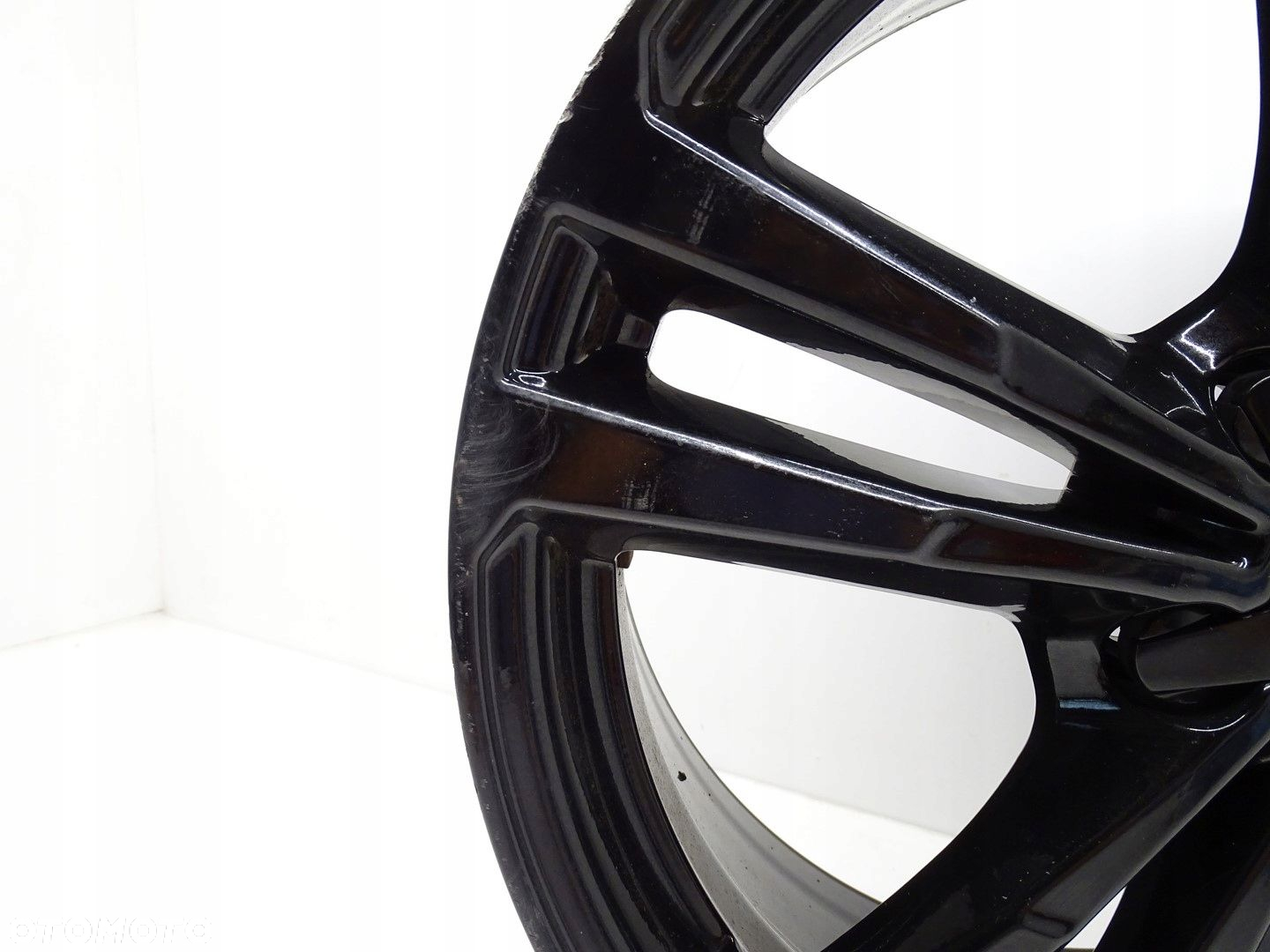 FELGA KOŁO ALUFELGA R18 AUDI A3 S3 8V 5X112 7.5J ET51 8V0601025B - 3