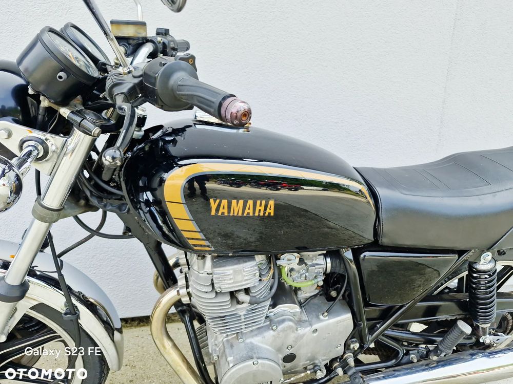 Yamaha XS - 11