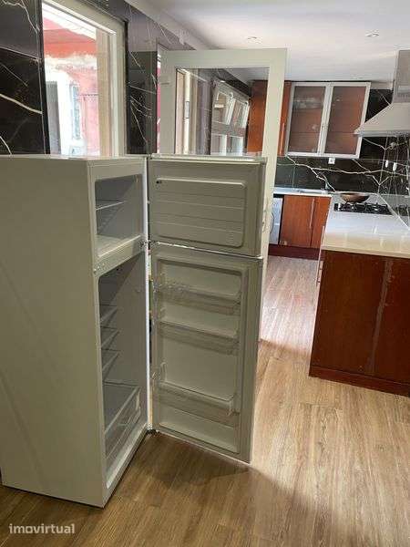 Apartamento T1 Mobilado - Grande imagem: 2/7