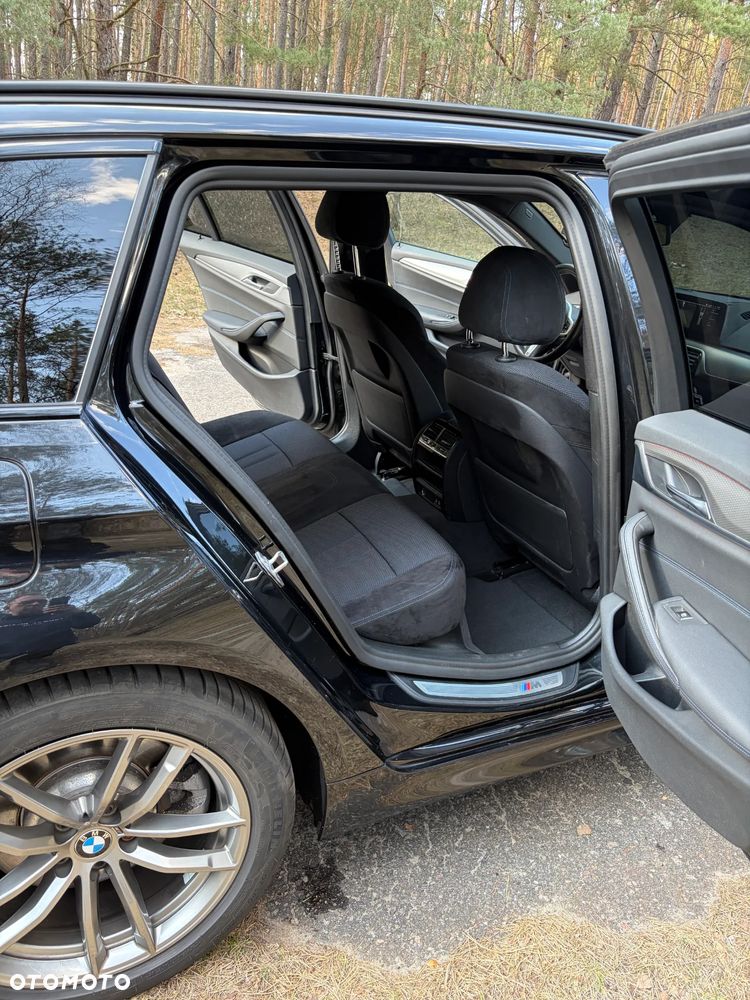 BMW Seria 5 520d M Sport Edition - 12