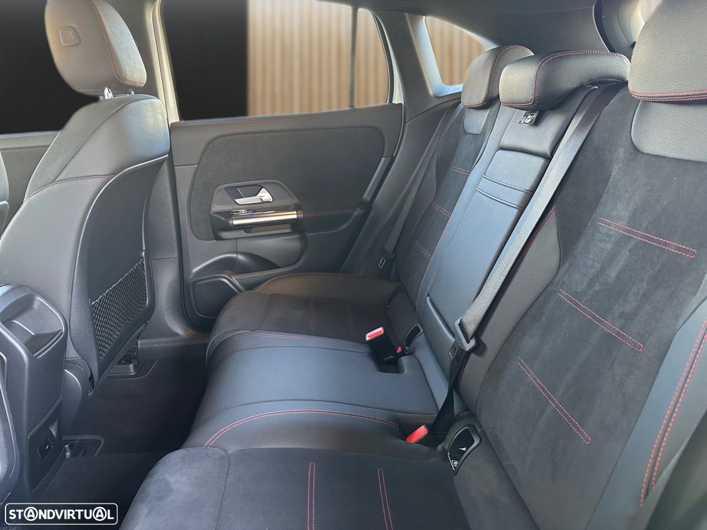Mercedes-Benz EQA 250 AMG Line - 6