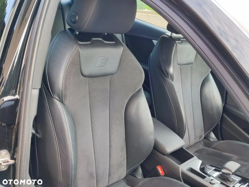 Audi A4 Limousine 35 TFSI S tronic S line - 12