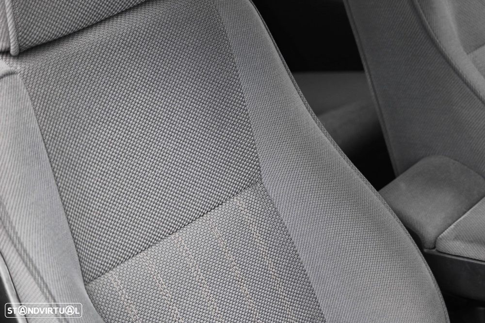 Alfa Romeo 156 Sportwagon 1.9 JTD 16V Distinctive - 9