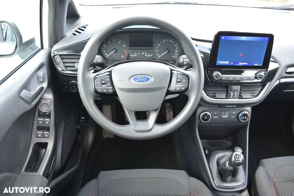 Ford Fiesta 1.0 EcoBoost S&S COOL&CONNECT - 10