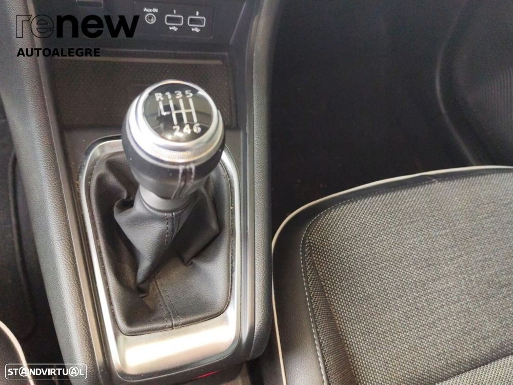 Renault Captur 1.0 TCe Exclusive - 18