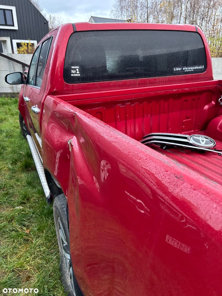 Toyota Hilux - 16