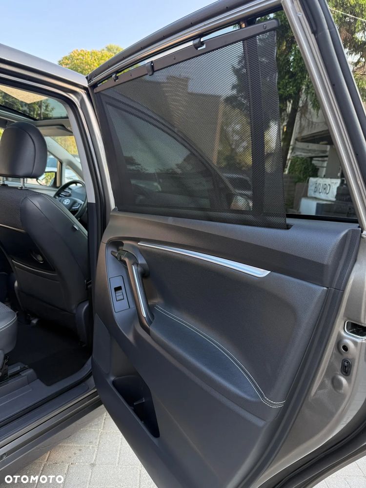 Toyota Verso 1.8 Prestige MS 7os EU6 - 24