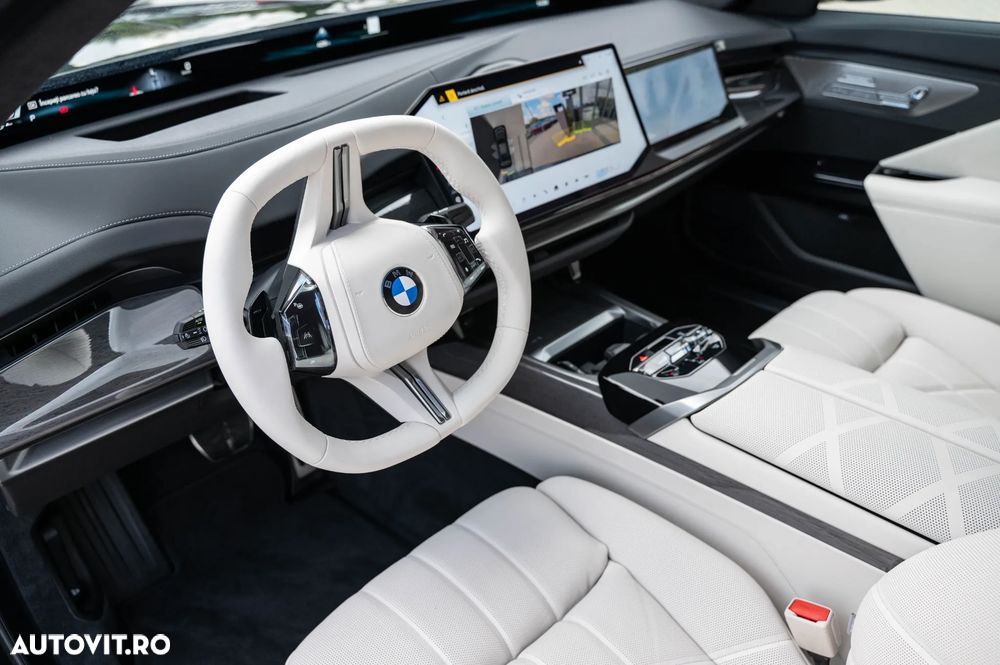 BMW Seria 7 740 xDrive - 5
