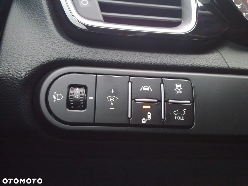 Kia ProCeed 1.6 T-GDI GT DCT - 31