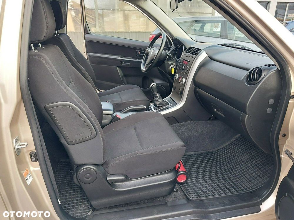 Suzuki Grand Vitara 1.6 Comfort - 5