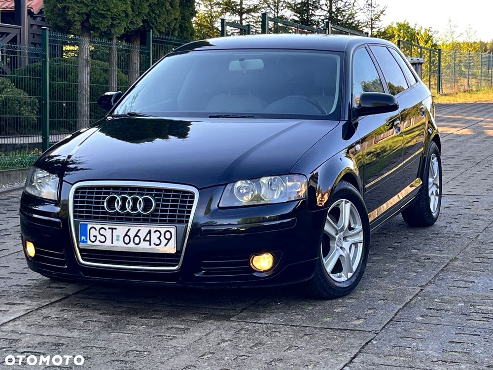 Audi A3 Sportback - 2