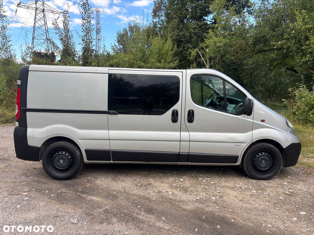 Opel Vivaro - 6