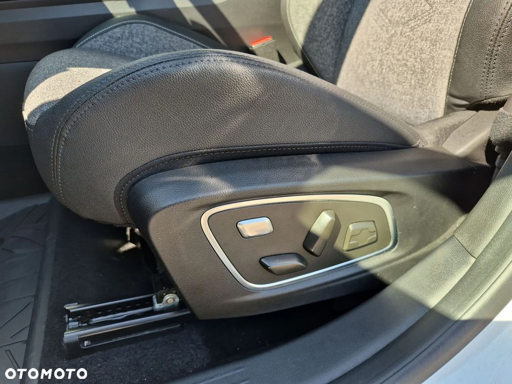 Renault Espace 1.2 E-Tech Full Hybrid 200 Techno MMT 7os - 12