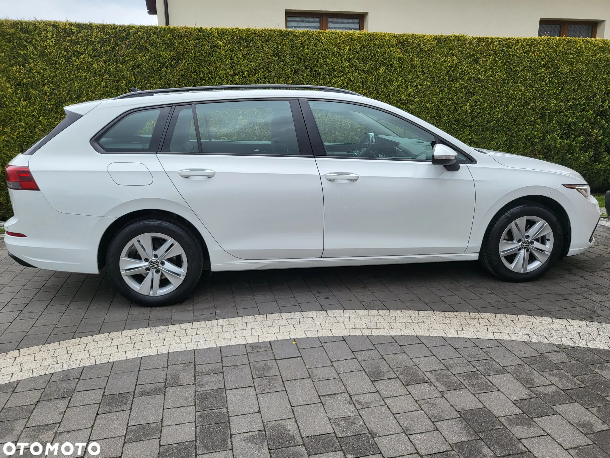 Volkswagen Golf VIII 1.0 TSI Life - 11