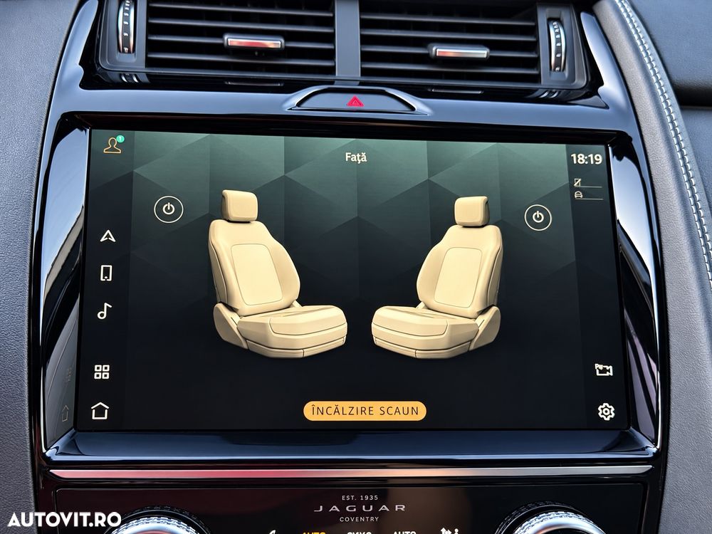 Jaguar E-Pace D200 AWD R-Dynamic SE - 15