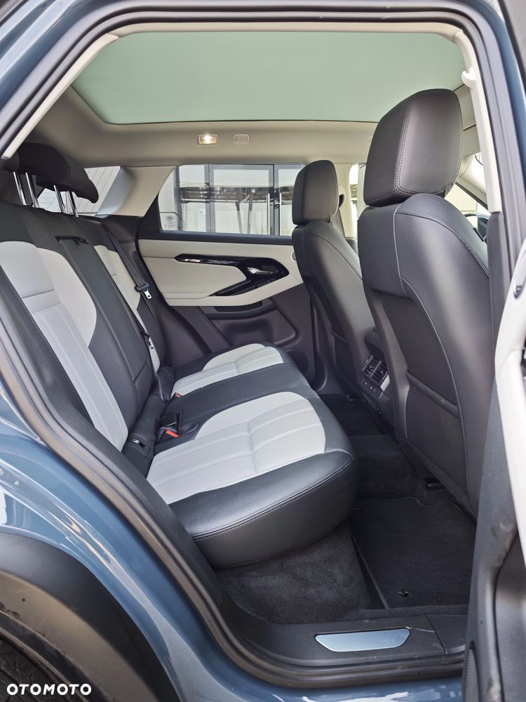 Land Rover Range Rover Evoque - 17