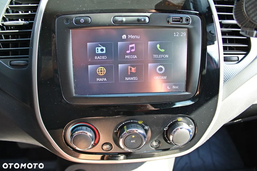 Renault Captur 1.2 TCe Intens EDC - 23
