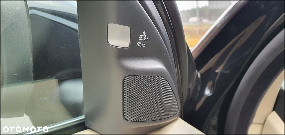 Volvo XC 70 D4 AWD Dynamic Momentum EU6 - 14