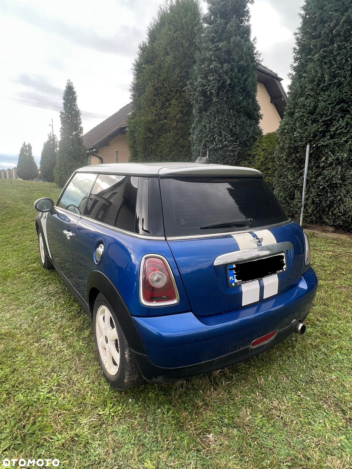 MINI Cooper Standard - 4