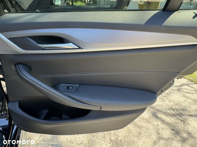 BMW Seria 5 520d M Sport Edition - 19