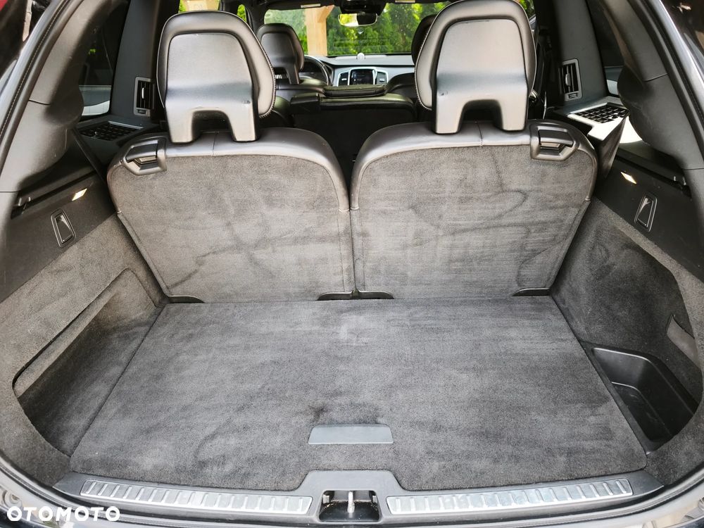 Volvo XC 90 T6 AWD R-Design 7os - 17