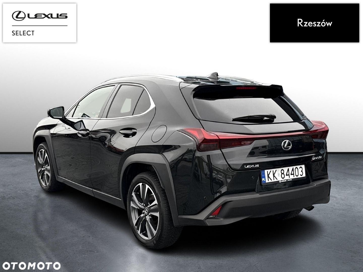 Lexus UX - 3