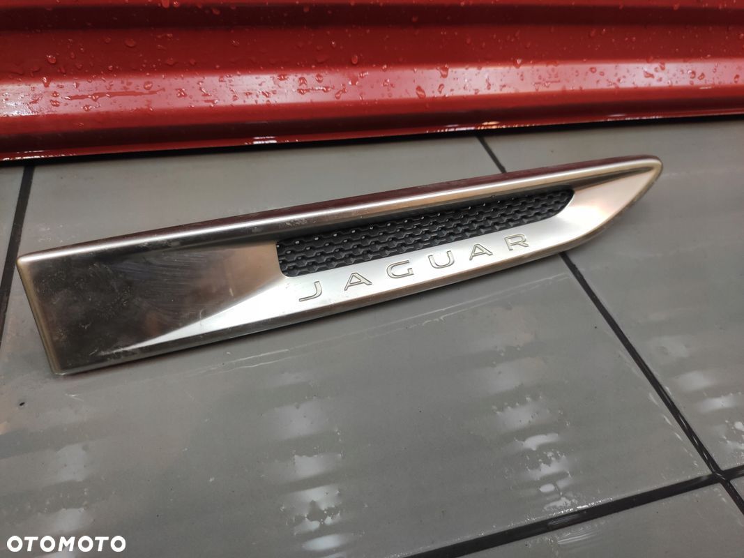 JAGUAR XF II X260 3.0D LISTWA BŁOTNIKA PRAWA KRATKA WLOT - 1