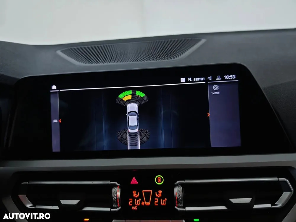 BMW Seria 3 318d Aut. - 9