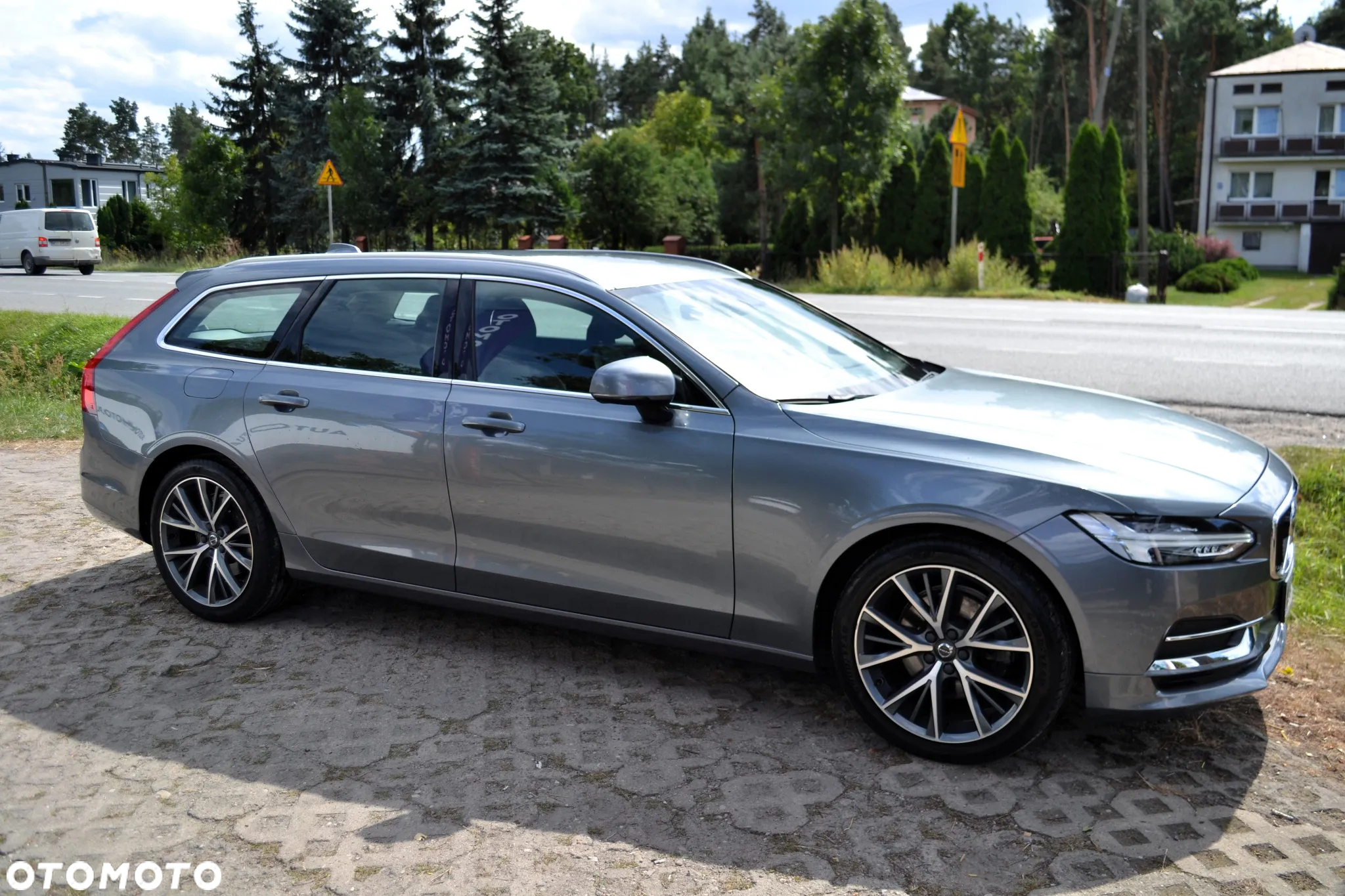 Volvo V90 D4 Geartronic Momentum - 15