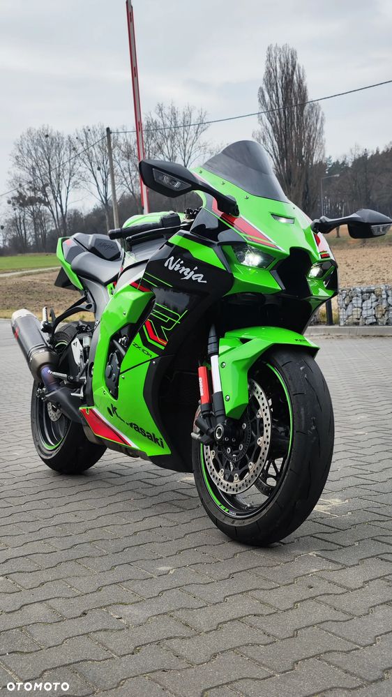 Kawasaki ZX - 9