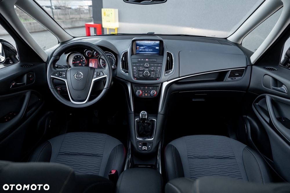 Opel Zafira 1.4 T Cosmo - 26
